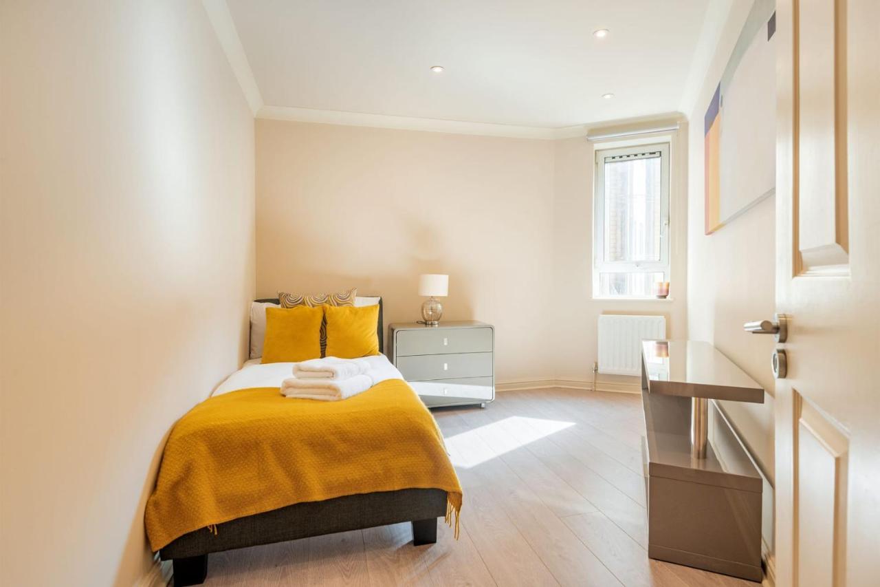 Stunning 3-Bedroom In The Heart Of London With Parking-Hosted By Sweetstay 외부 사진